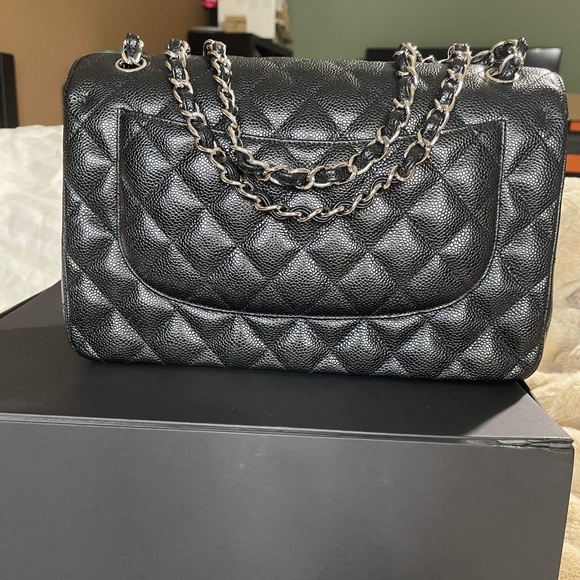 CHANEL Classic JUMBO - Picture 2 of 6